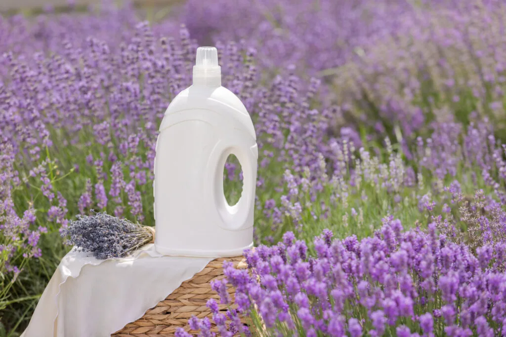 Lavender fabric softener / Photo: Depositphotos 
