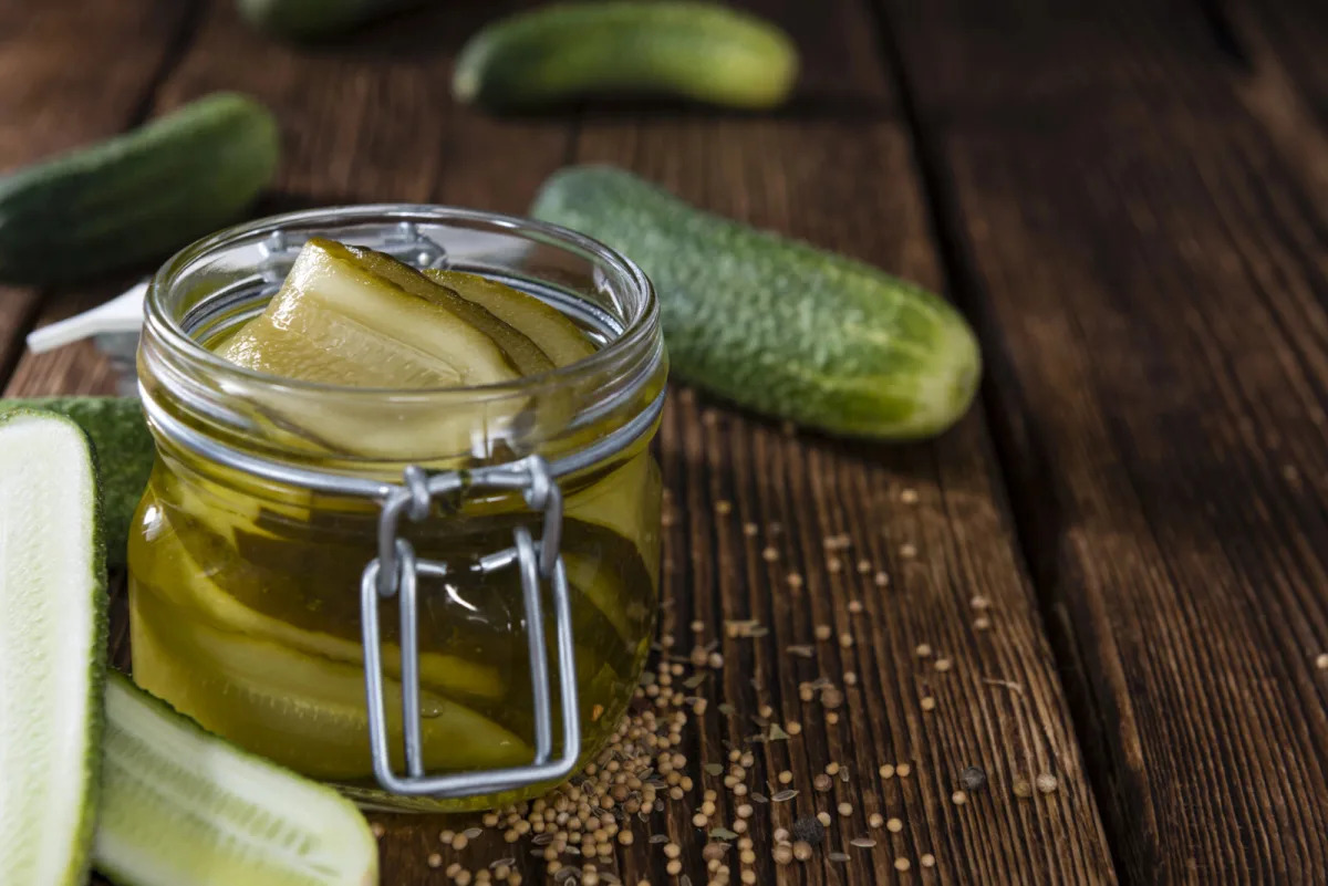 How to Keep Quick Fermented Cucumbers Crisp and Firm Even in Hot Summer Weather